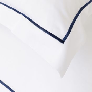 Premium organic cotton pillowcases in elegant colours