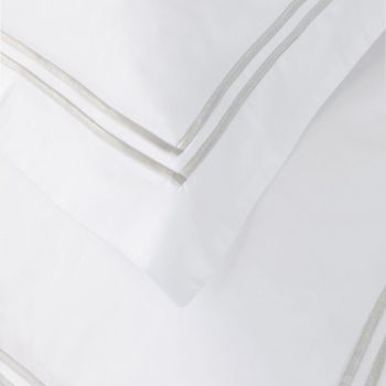 Two silky soft organic cotton pillowcases in a set