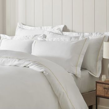 Stylish pillowcases with Oxford edge design, adding elegance to your bedding