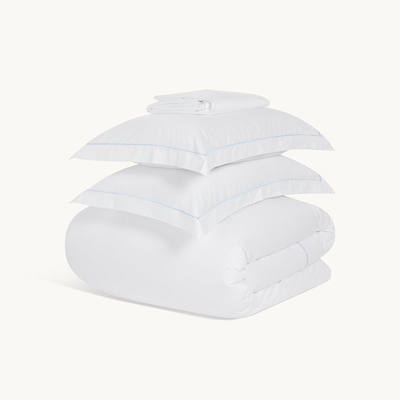 Stylish pillowcases with Oxford edge design, adding elegance to your bedding.