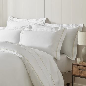 Blissful Organic Cotton Sheet Set - Uncompromising Comfort"