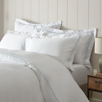 Chic cotton duvet cover, adds style to your bed